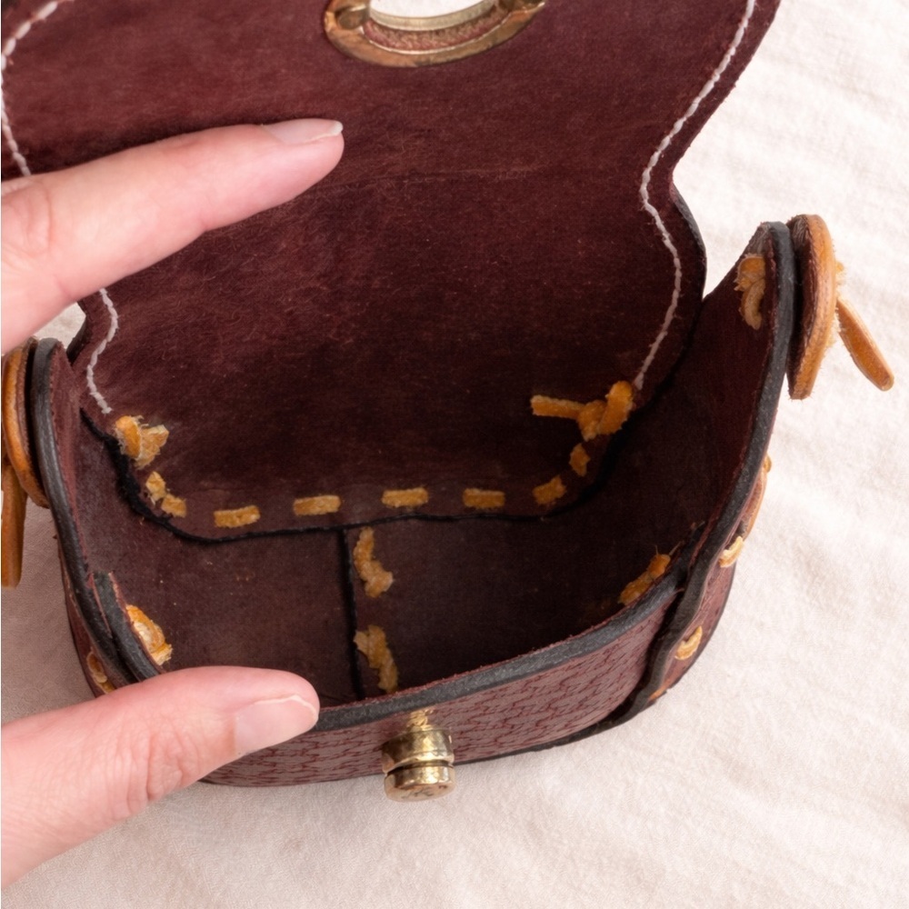 Vintage Handmade Tooled Leather Mini Saddle Bag Boho Western Brown - Picture 3 of 6